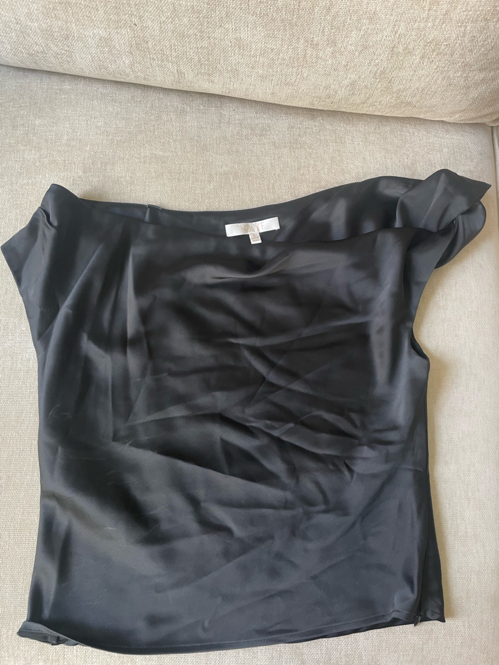 Off shoulder Wayf satin tol